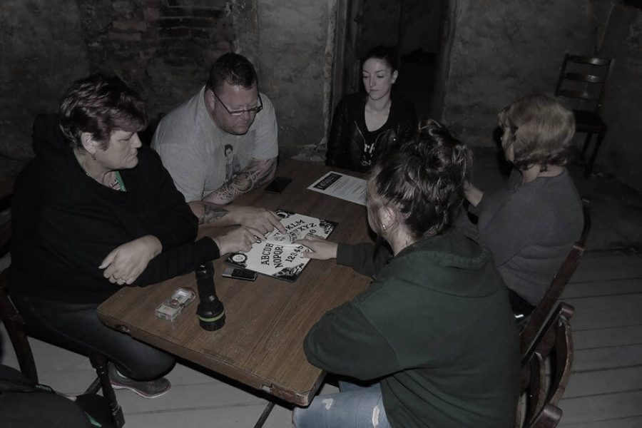 Gresley Old Hall ouija board in use